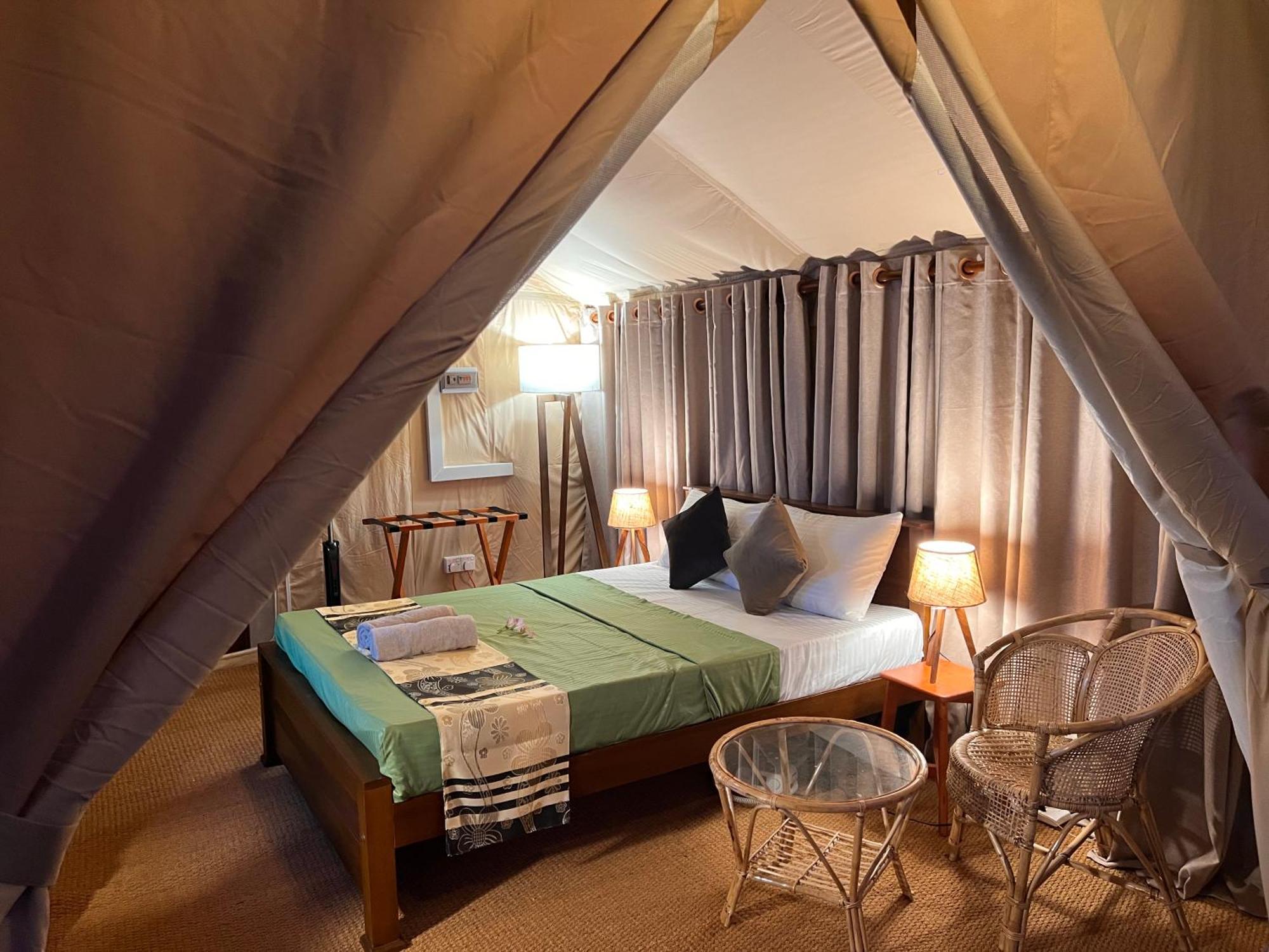 At One - Glamping Hotell Rekawa Exteriör bild