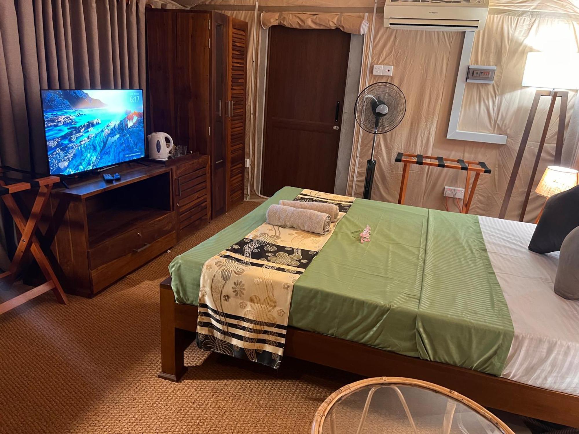 At One - Glamping Hotell Rekawa Exteriör bild